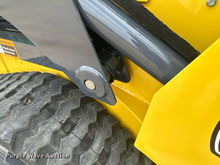 image for item AF9643 2019 John Deere 317G  tracked skid steer loader