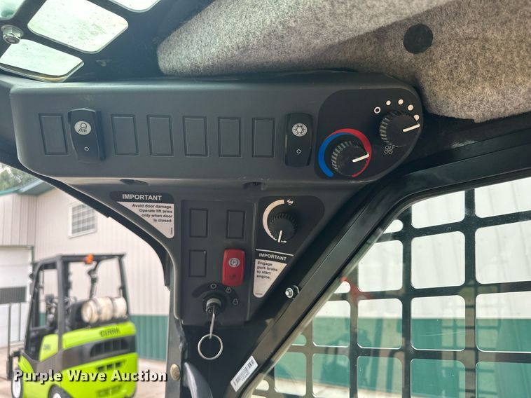 image for item AF9643 2019 John Deere 317G  tracked skid steer loader