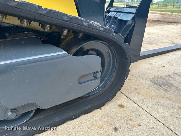 image for item AF9643 2019 John Deere 317G  tracked skid steer loader