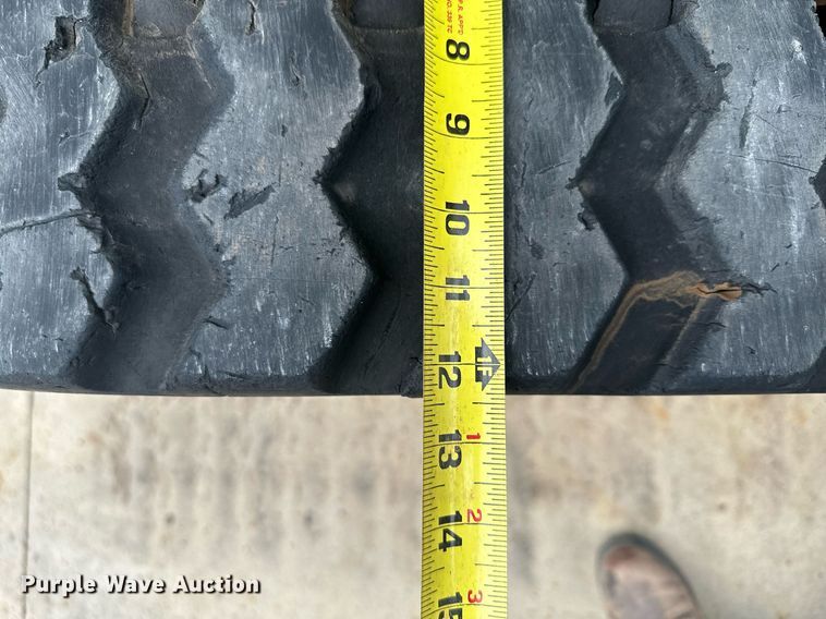 image for item AF9643 2019 John Deere 317G  tracked skid steer loader