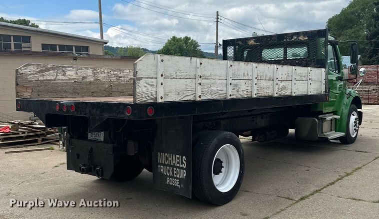 image for item AF9652 2005 Freightliner Business Class M2  dump flatbed truck