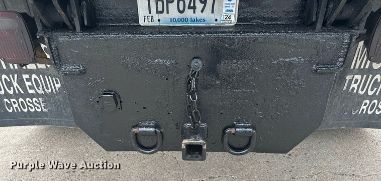 image for item AF9652 2005 Freightliner Business Class M2  dump flatbed truck