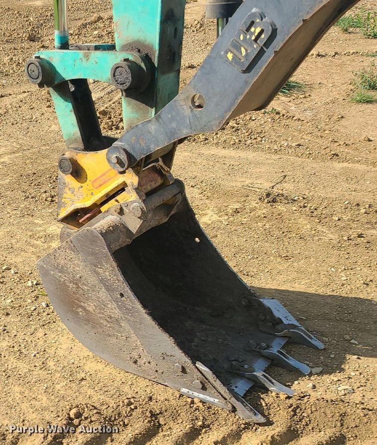 image for item BR9794 2004 IHI 80NX-3  mini excavator