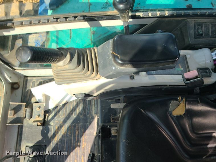 image for item BR9794 2004 IHI 80NX-3  mini excavator