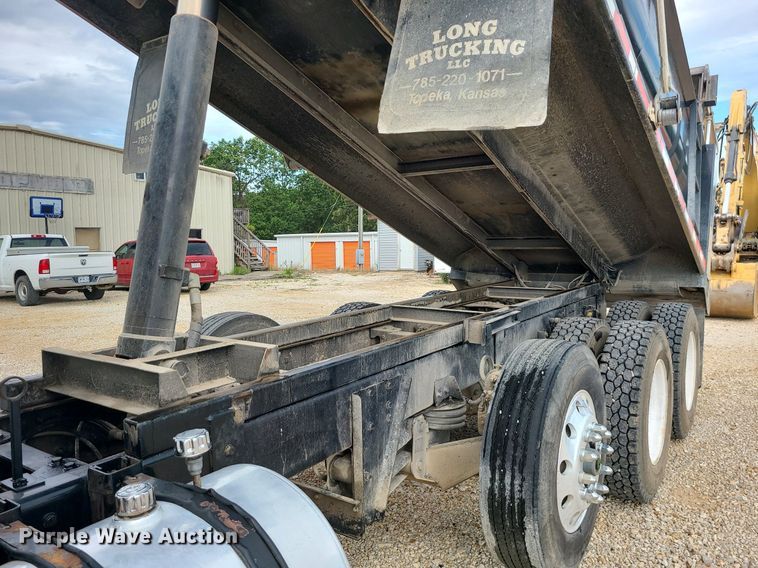 image for item BR9809 2007 Kenworth T800  dump truck