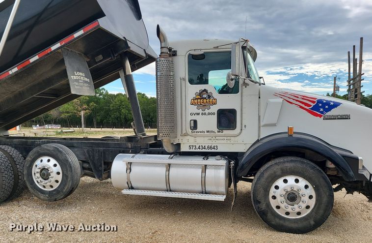 image for item BR9809 2007 Kenworth T800  dump truck