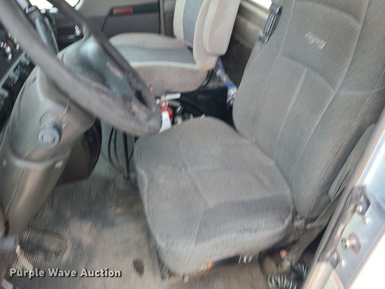 image for item BR9809 2007 Kenworth T800  dump truck