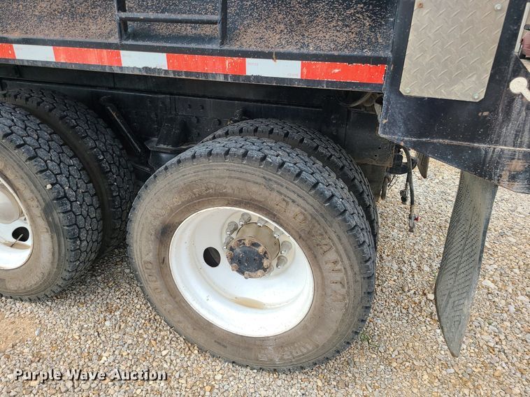 image for item BR9809 2007 Kenworth T800  dump truck