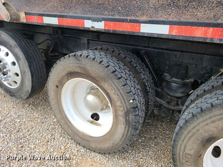 image for item BR9809 2007 Kenworth T800  dump truck