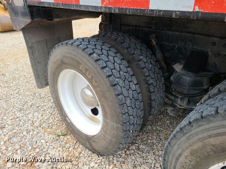 image for item BR9809 2007 Kenworth T800  dump truck