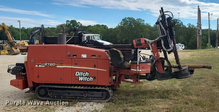 image for item BR9810 2007 Ditch Witch JT2720 All-Terrain  directional boring unit
