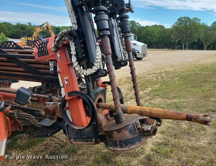 image for item BR9810 2007 Ditch Witch JT2720 All-Terrain  directional boring unit