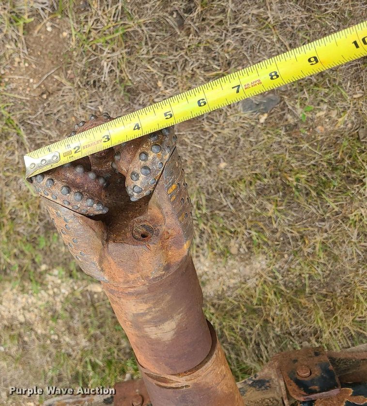 image for item BR9810 2007 Ditch Witch JT2720 All-Terrain  directional boring unit