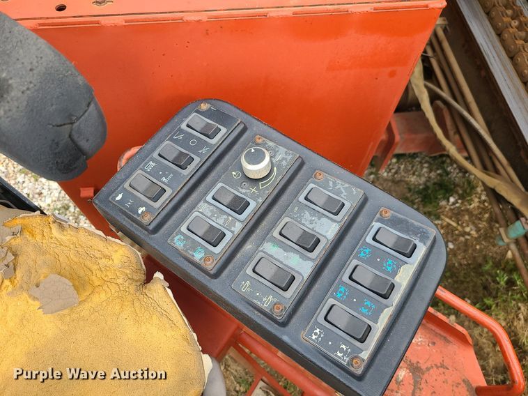 image for item BR9810 2007 Ditch Witch JT2720 All-Terrain  directional boring unit