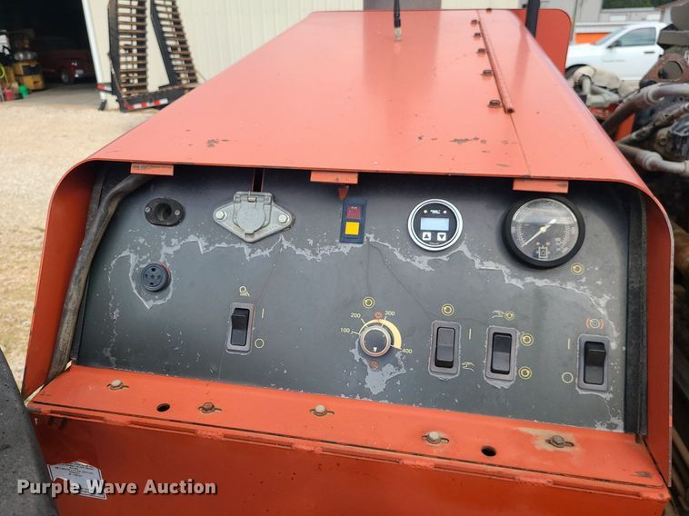 image for item BR9810 2007 Ditch Witch JT2720 All-Terrain  directional boring unit