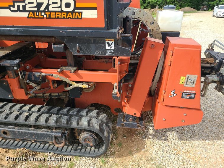 image for item BR9810 2007 Ditch Witch JT2720 All-Terrain  directional boring unit