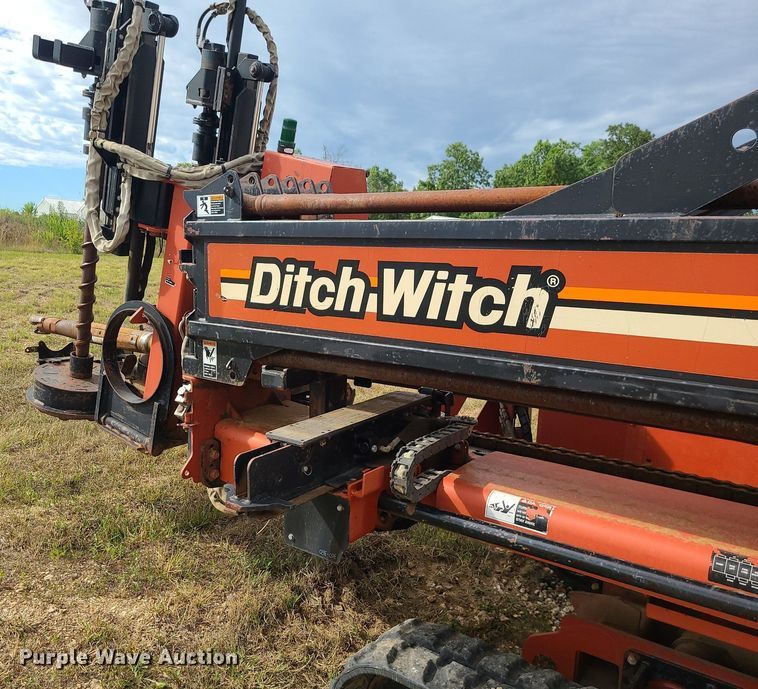 image for item BR9810 2007 Ditch Witch JT2720 All-Terrain  directional boring unit