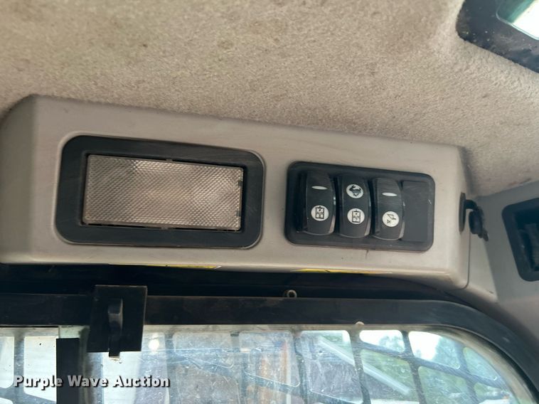 image for item DI7889 2013 Caterpillar 299D  tracked skid steer loader