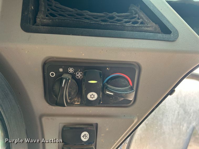 image for item DI7889 2013 Caterpillar 299D  tracked skid steer loader