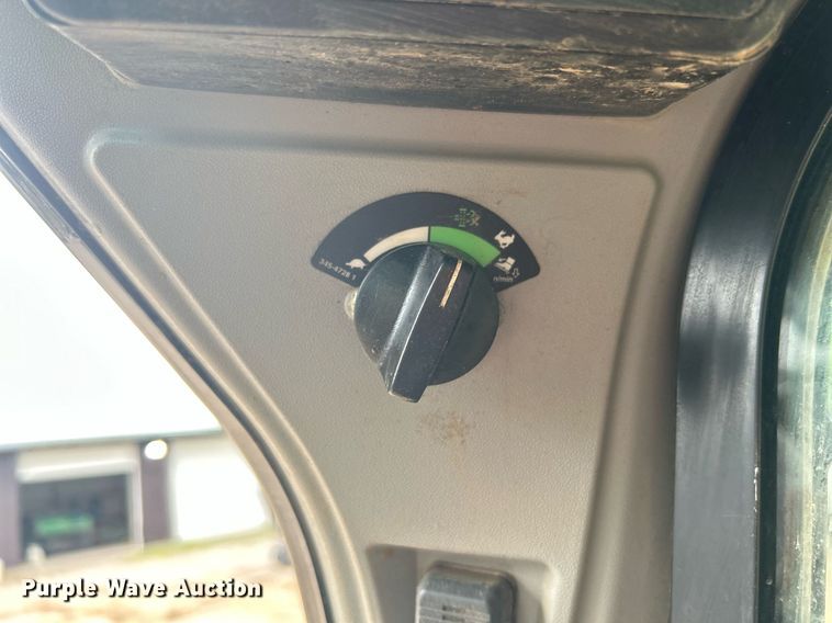 image for item DI7889 2013 Caterpillar 299D  tracked skid steer loader