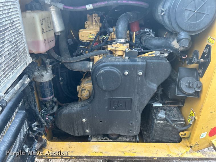 image for item DI7889 2013 Caterpillar 299D  tracked skid steer loader