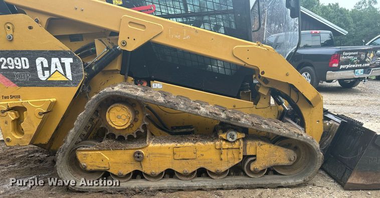 image for item DI7889 2013 Caterpillar 299D  tracked skid steer loader