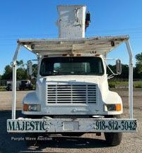 image for item DI7890 1990 International 4700  bucket truck