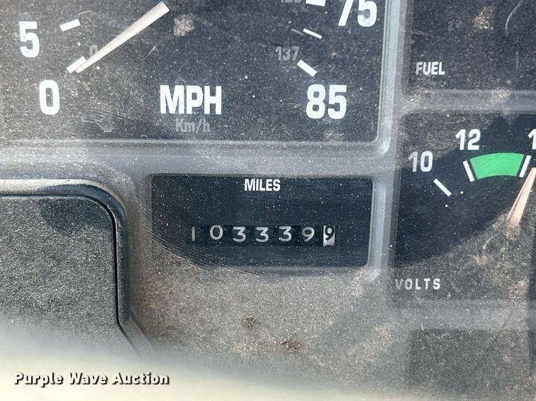 image for item DI7890 1990 International 4700  bucket truck