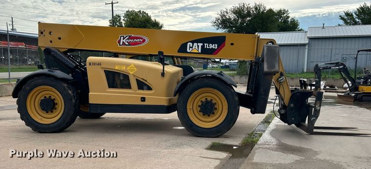 image for item DI7895 2012 Caterpillar TL943  telehandler