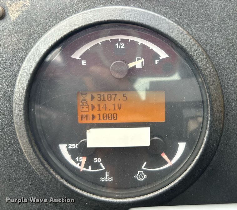 image for item DI7895 2012 Caterpillar TL943  telehandler