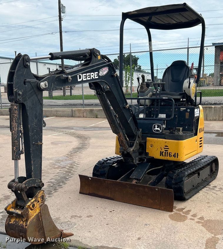 image for item DI7896 2016 John Deere 17G  mini excavator