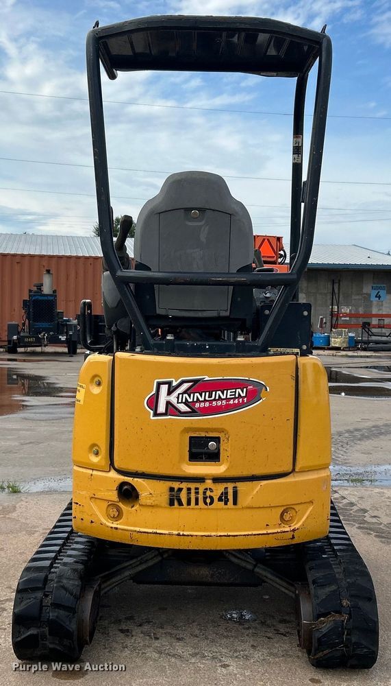 image for item DI7896 2016 John Deere 17G  mini excavator