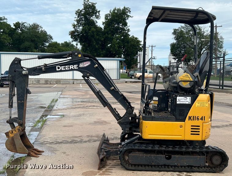 image for item DI7896 2016 John Deere 17G  mini excavator