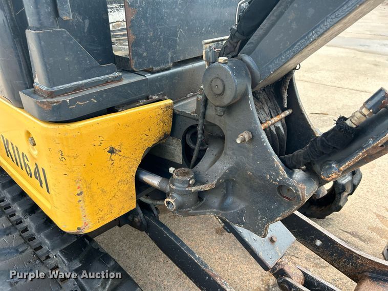 image for item DI7896 2016 John Deere 17G  mini excavator