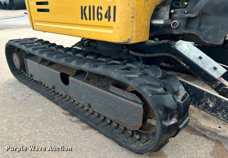 image for item DI7896 2016 John Deere 17G  mini excavator