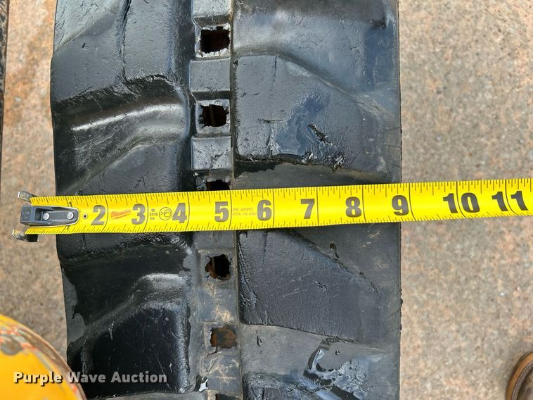 image for item DI7896 2016 John Deere 17G  mini excavator