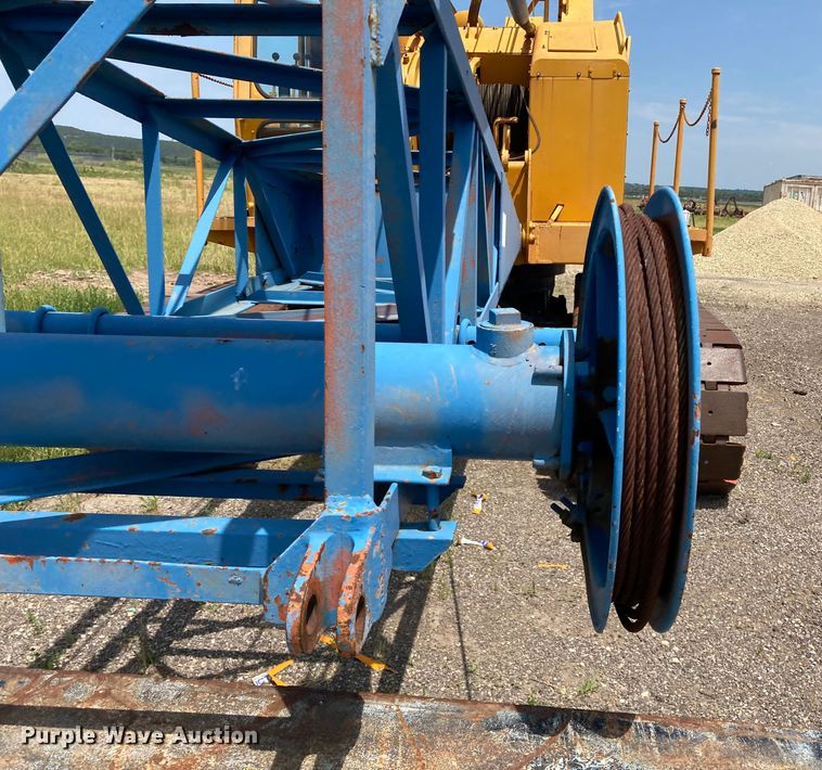 image for item DJ6178 1974 Koehring 440  crane