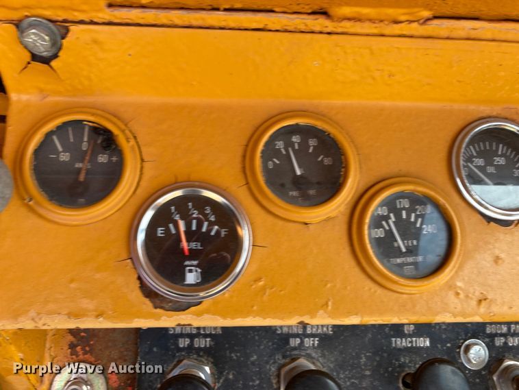 image for item DJ6178 1974 Koehring 440  crane