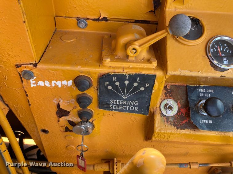 image for item DJ6178 1974 Koehring 440  crane