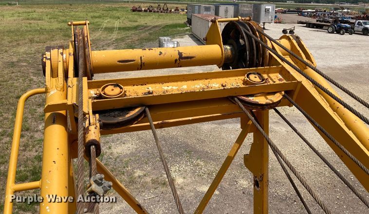 image for item DJ6178 1974 Koehring 440  crane