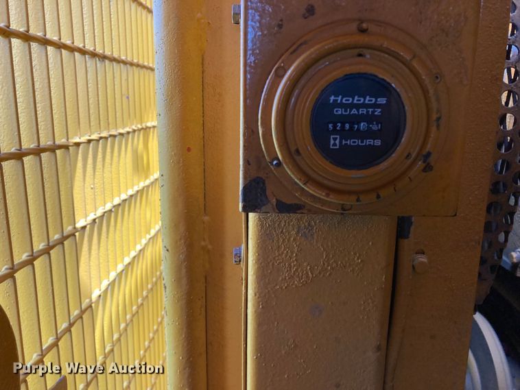 image for item DJ6178 1974 Koehring 440  crane