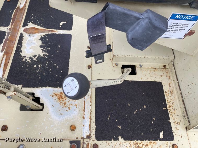 image for item DJ6180 1998 Ingersoll Rand RT-708G  forklift