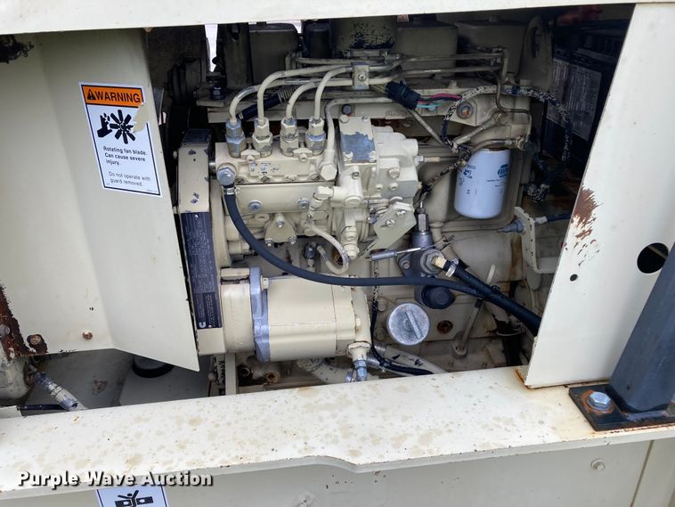 image for item DJ6180 1998 Ingersoll Rand RT-708G  forklift