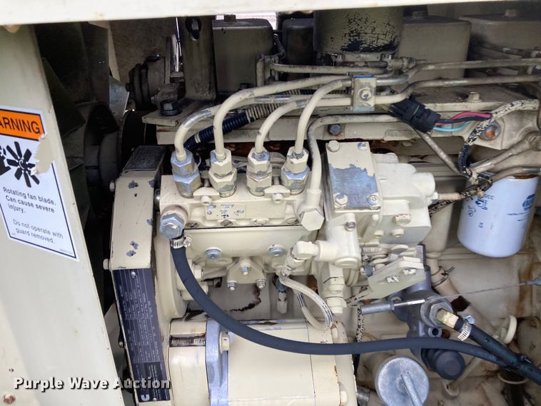 image for item DJ6180 1998 Ingersoll Rand RT-708G  forklift