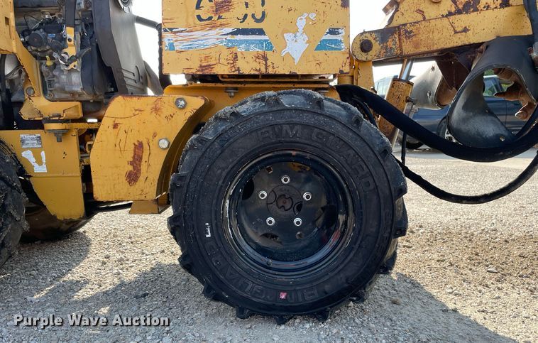 image for item DL3837 1999 Vermeer LM42  rock saw