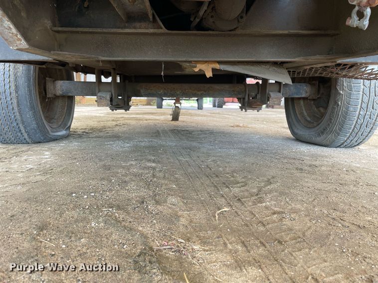 image for item DL3844 Smith  air compressor