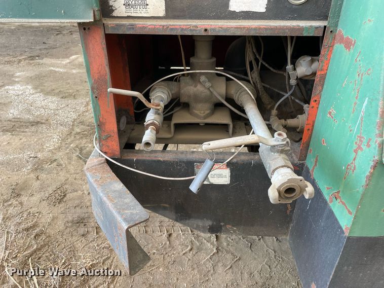 image for item DL3844 Smith  air compressor