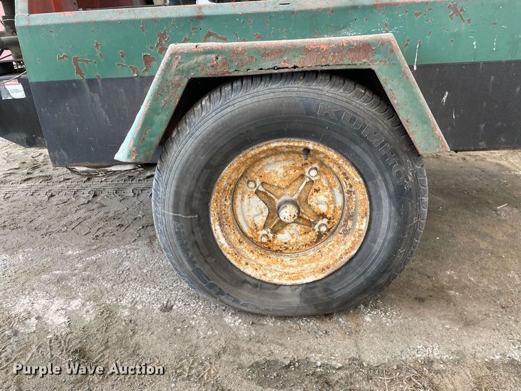 image for item DL3844 Smith  air compressor