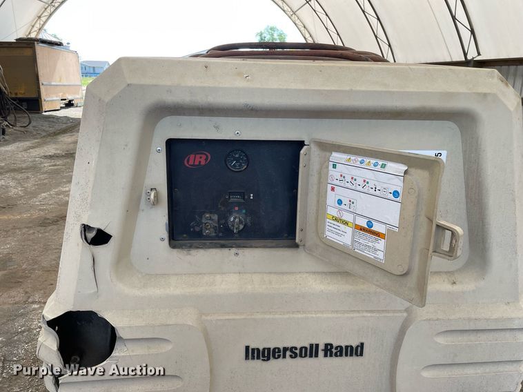 image for item DL3845 2007 Ingersoll Rand P185WJD  air compressor