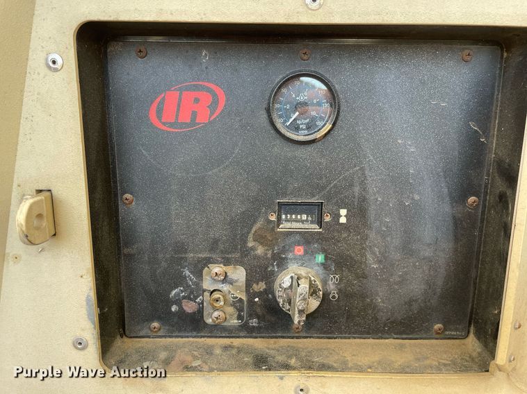 image for item DL3845 2007 Ingersoll Rand P185WJD  air compressor